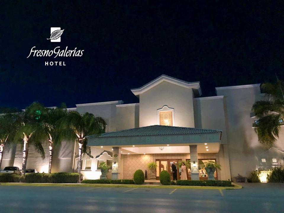Fresno Galerias Hotel Torreón Екстериор снимка