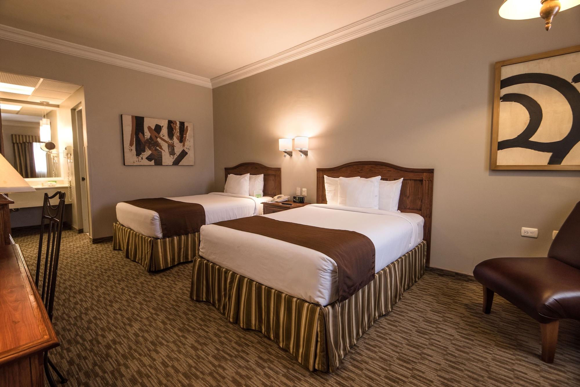 Fresno Galerias Hotel Torreón Екстериор снимка