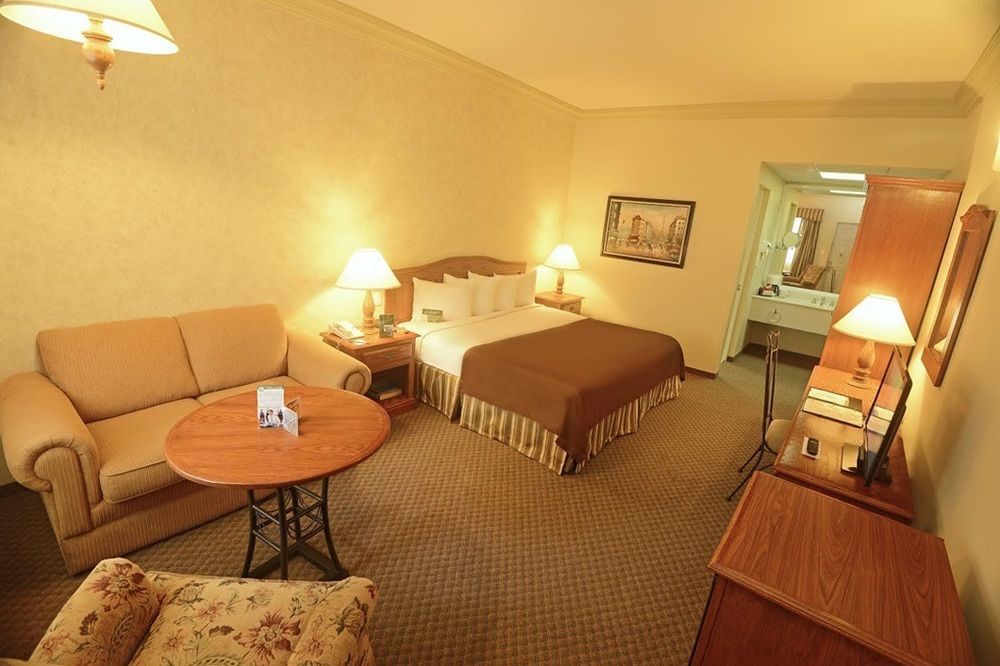 Fresno Galerias Hotel Torreón Екстериор снимка